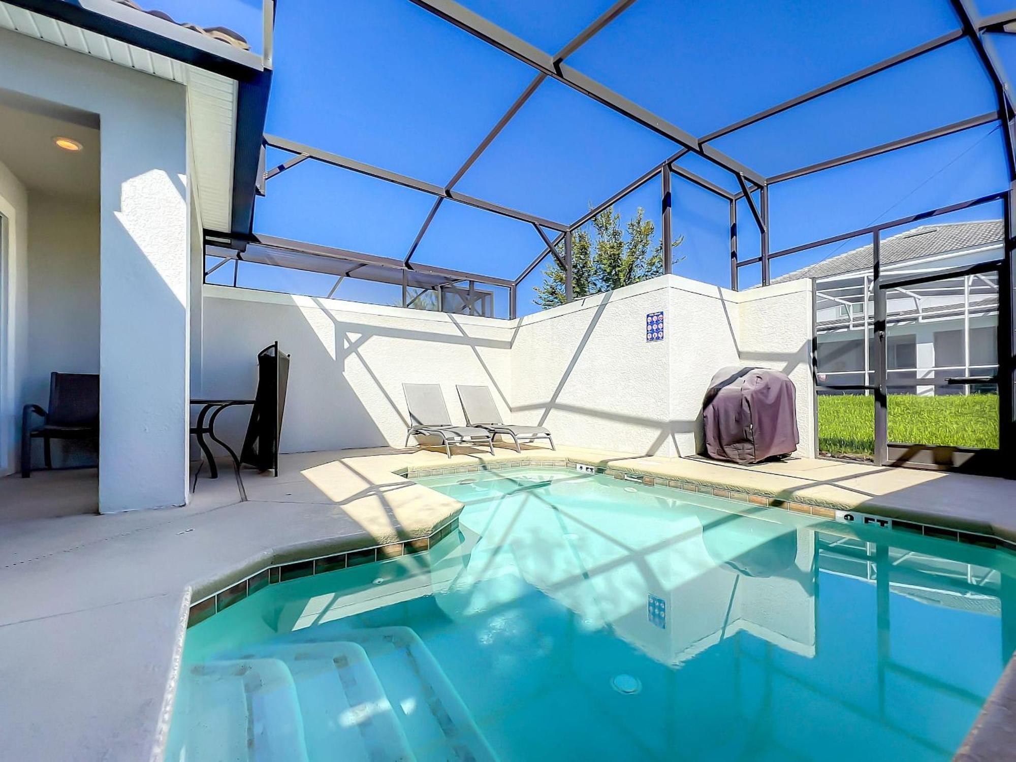Stunning 5 Bedroom House Near * Davenport