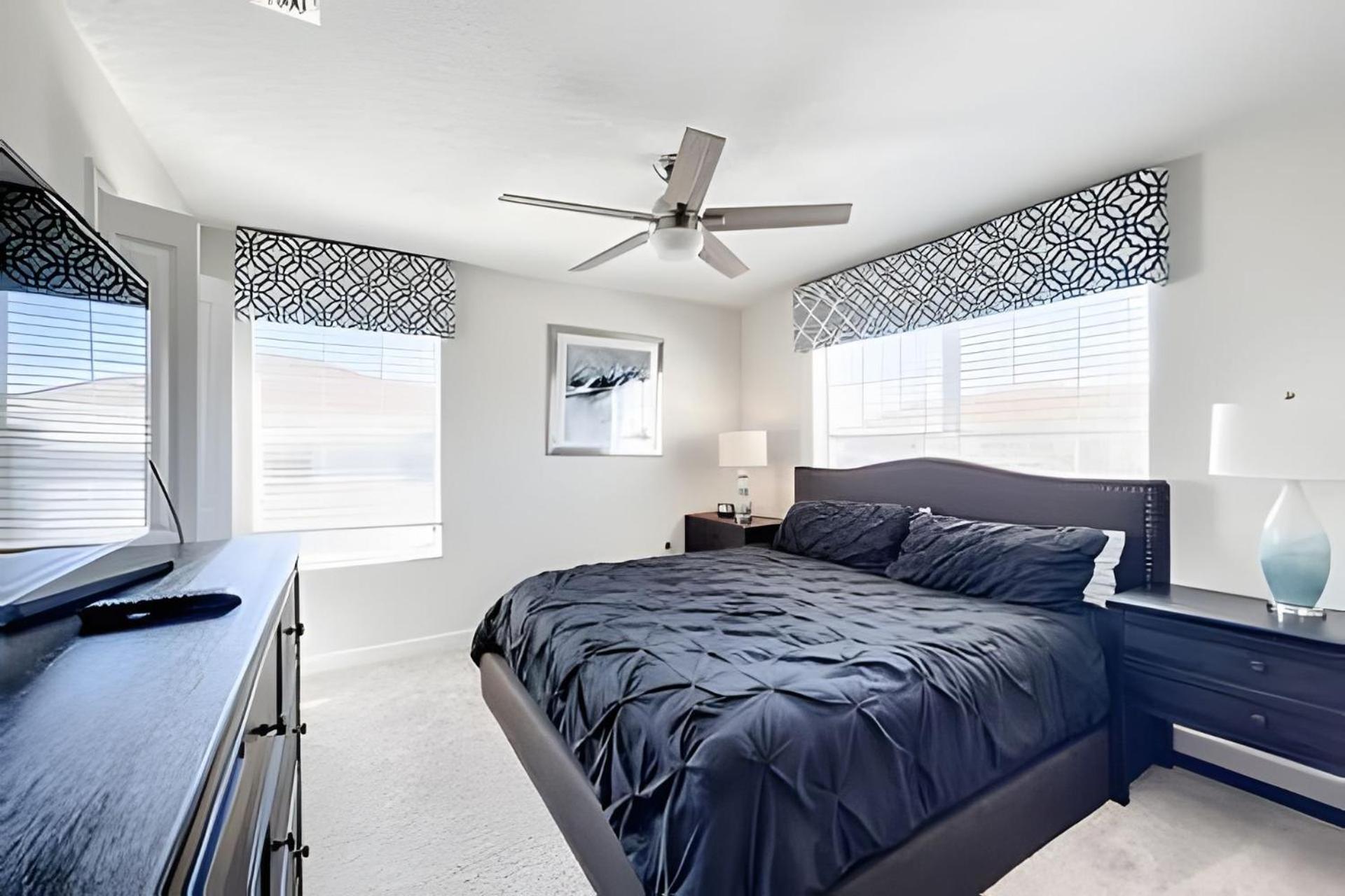 Stunning 5 Bedroom House Near * Davenport
